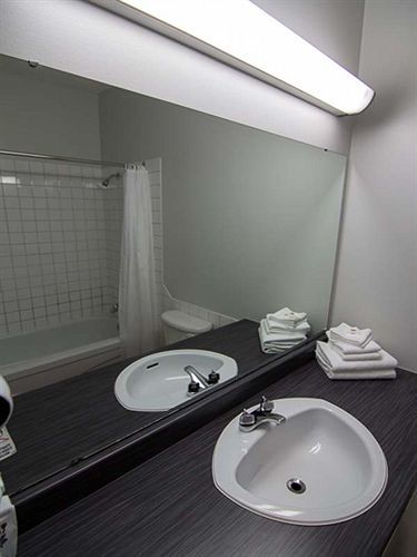 Motel Princesse Chicoutimi Eksteriør bilde